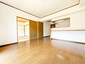 LDK 便利なカウンター付き