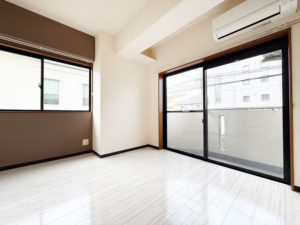 2面採光で明るいお部屋です。　