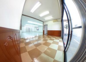 中野事務所応接室